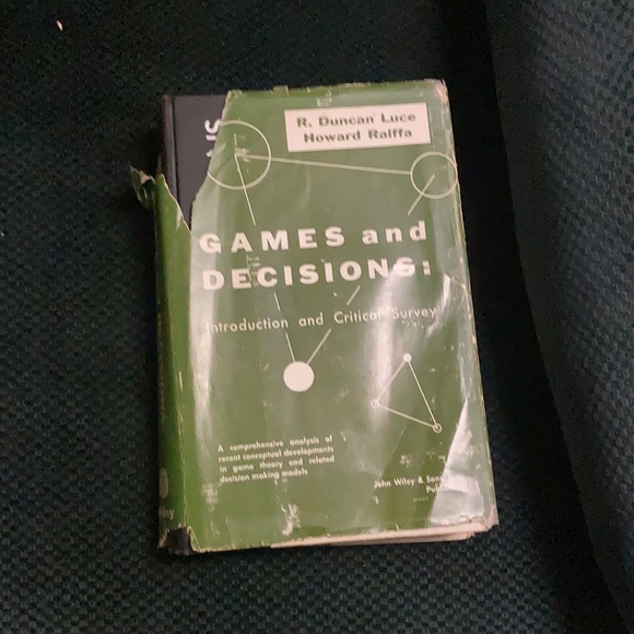 “Games and Decisions” Hardback book vintage - Picture 3 of 16